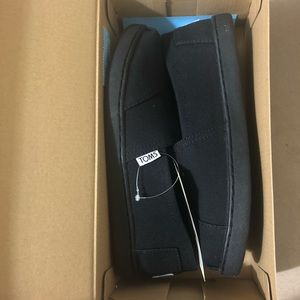 Classic Black Canvas Toms